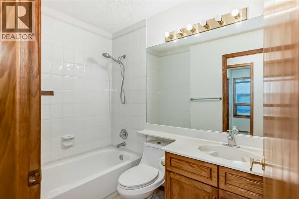 Single Family House Bungalow for Sale in  SHAWINIGAN Drive SW Shawnessy Calgary 
