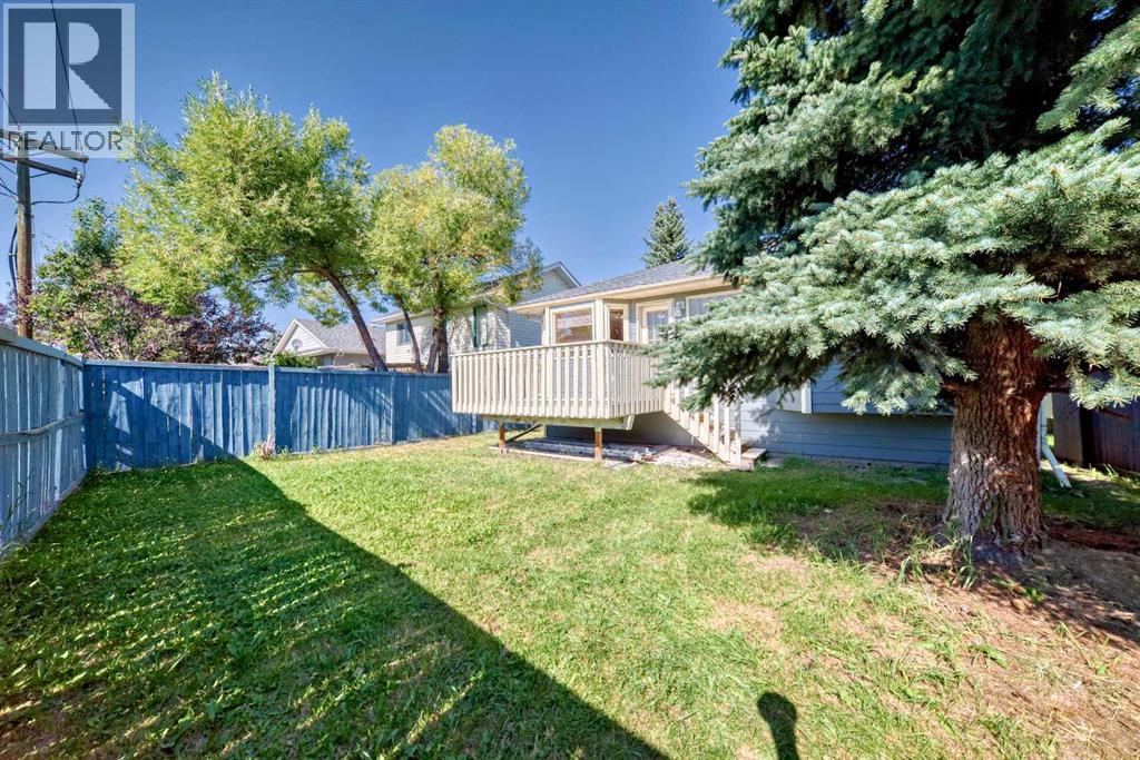 Single Family House Bungalow for Sale in  SHAWINIGAN Drive SW Shawnessy Calgary 