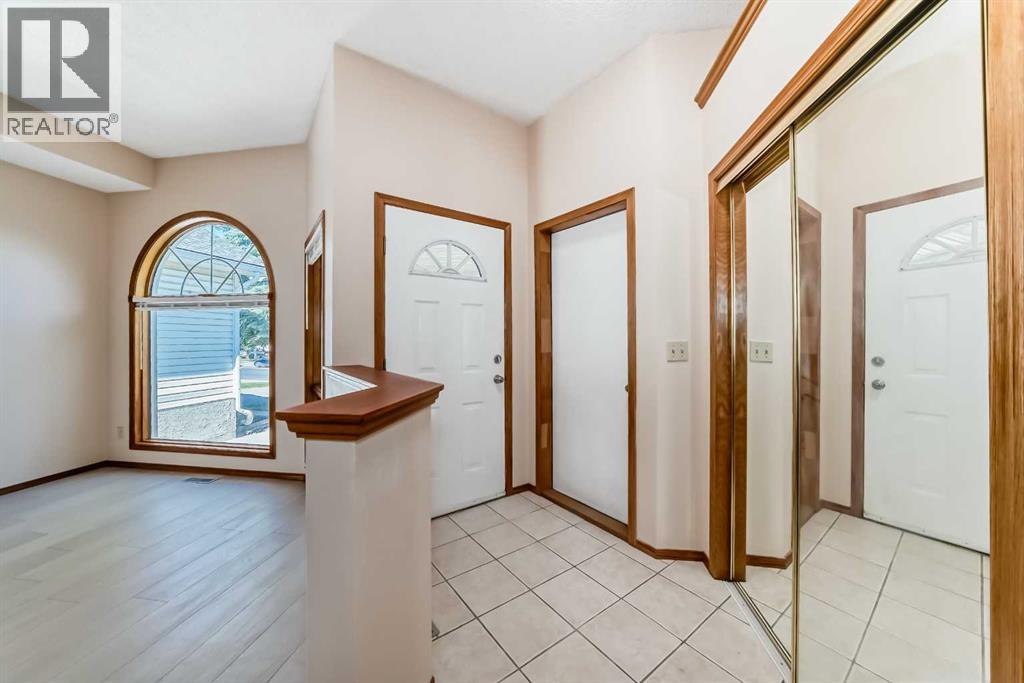 Single Family House Bungalow for Sale in  SHAWINIGAN Drive SW Shawnessy Calgary 