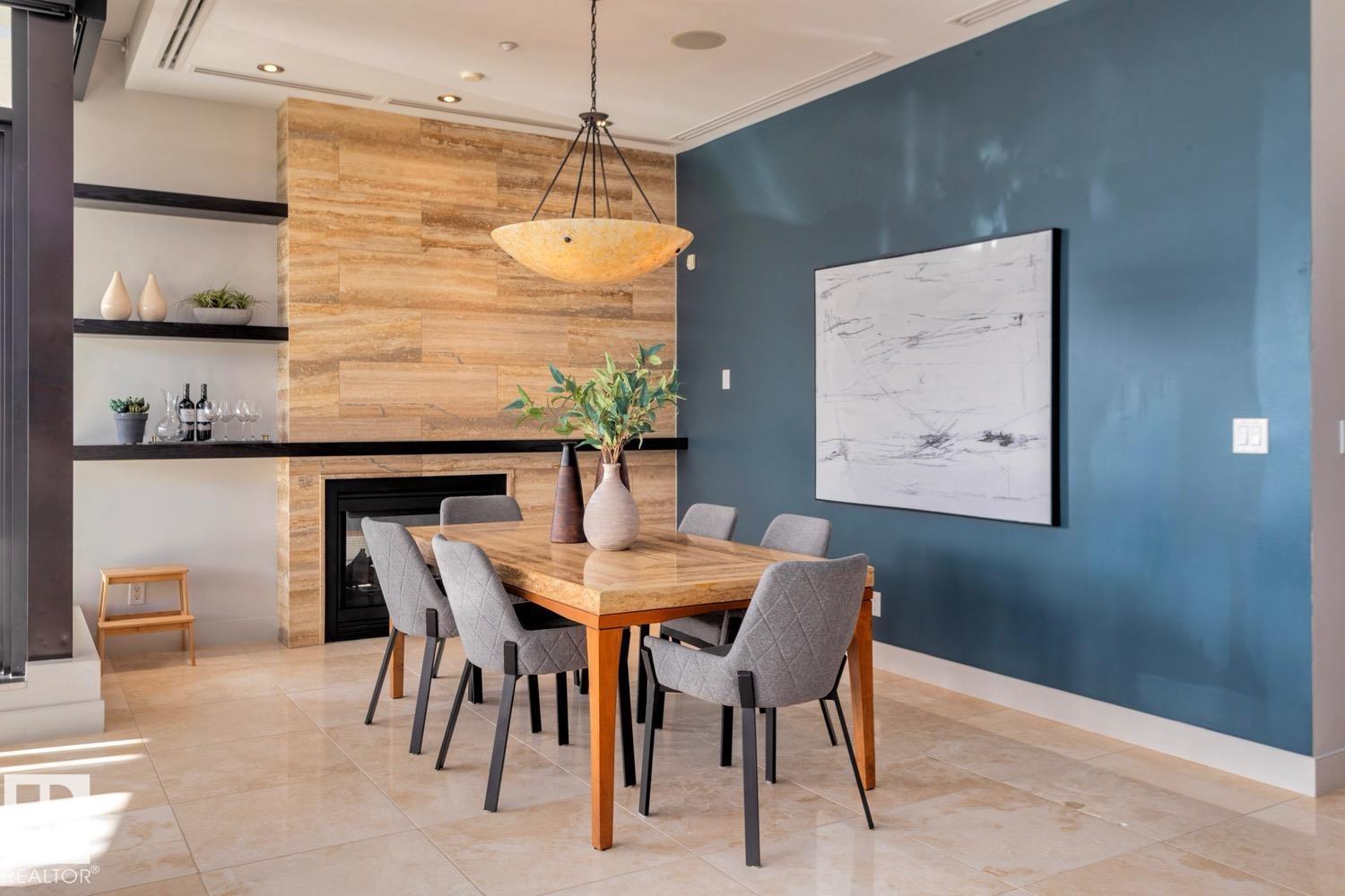 #101 11930 100 AV NW, Edmonton