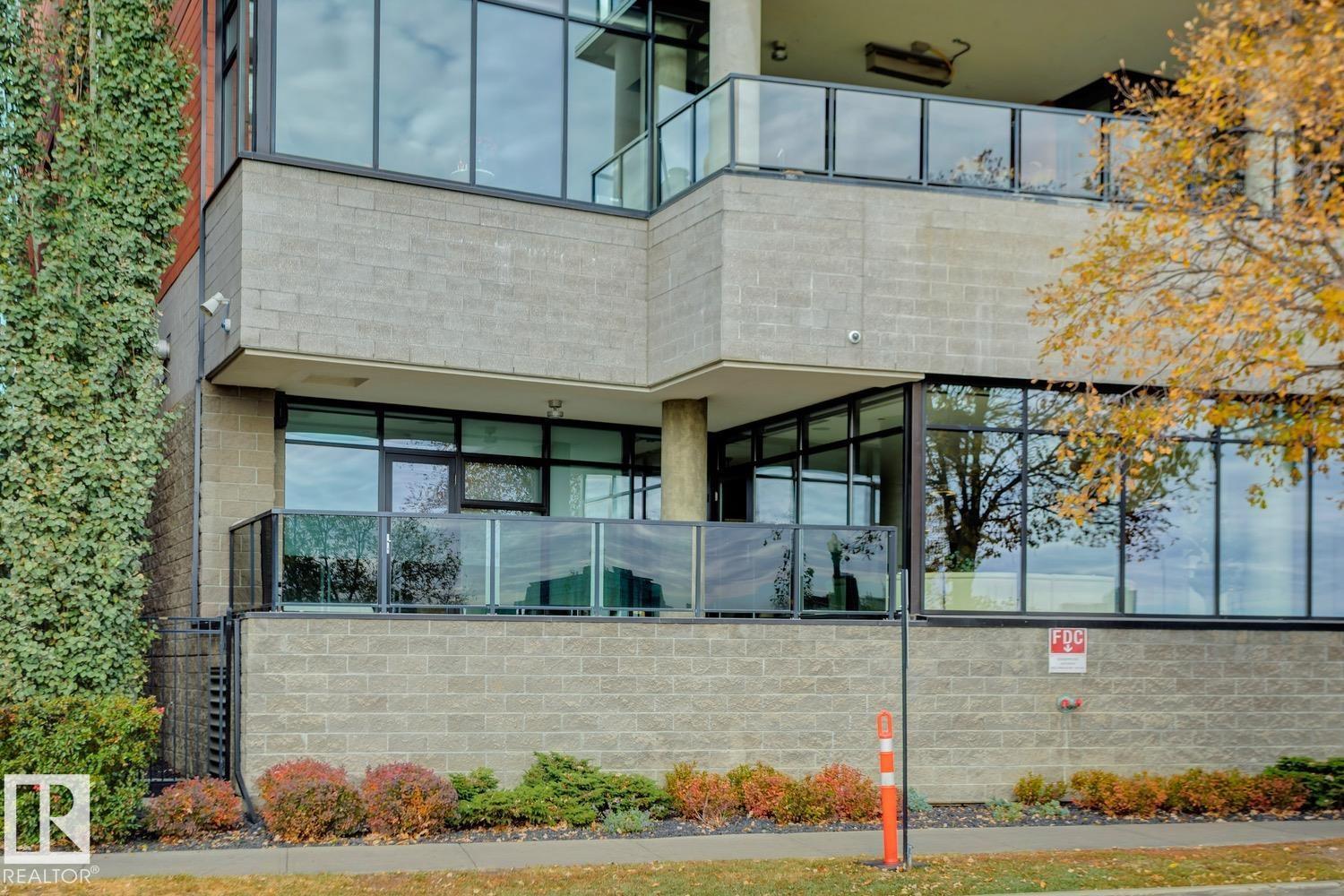 #101 11930 100 AV NW, Edmonton