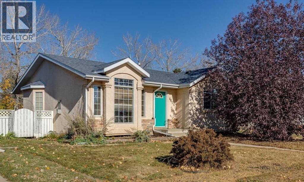 4606 55 Avenue, Lacombe
