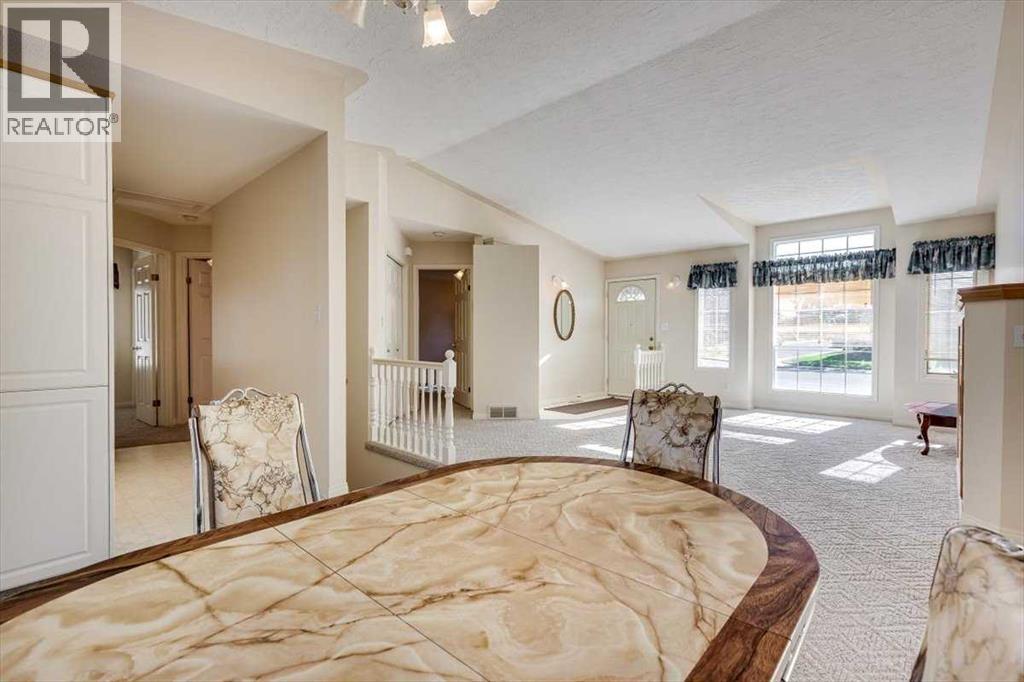4606 55 Avenue, Lacombe