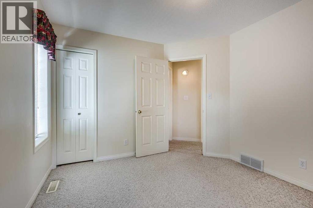 4606 55 Avenue, Lacombe