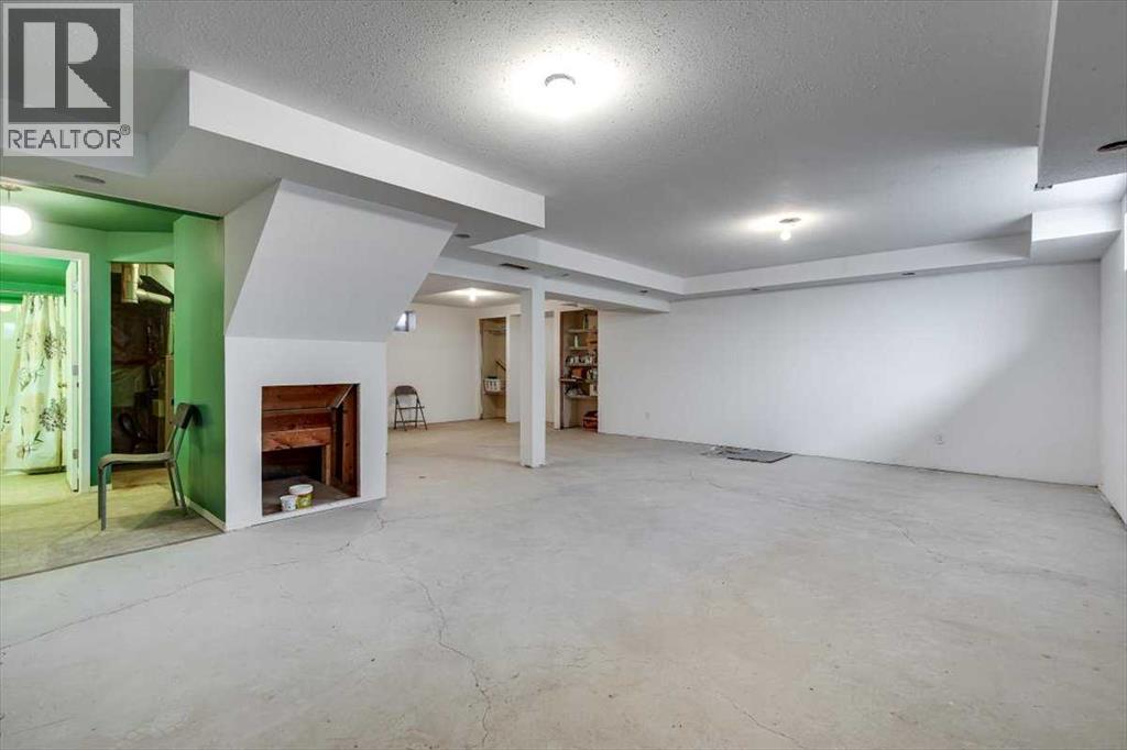 4606 55 Avenue, Lacombe