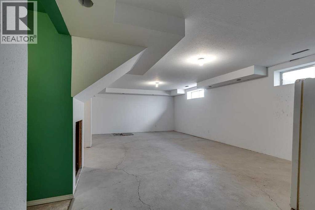 4606 55 Avenue, Lacombe