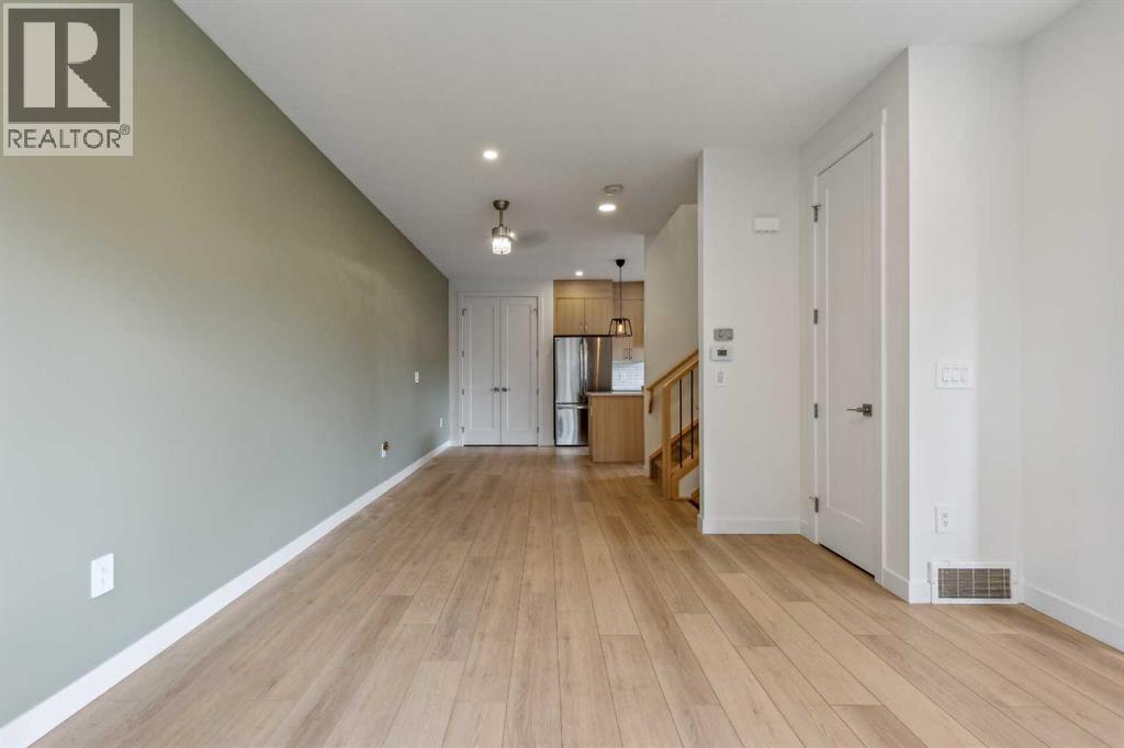 Single Family House for Sale in    Avenue NE Renfrew Calgary 