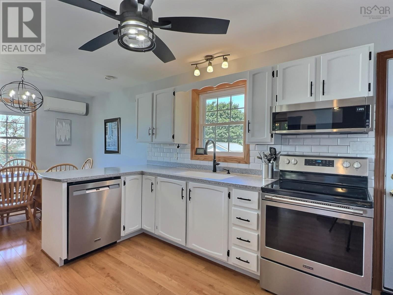 Property 2 of 21 of 12779 2 Highway