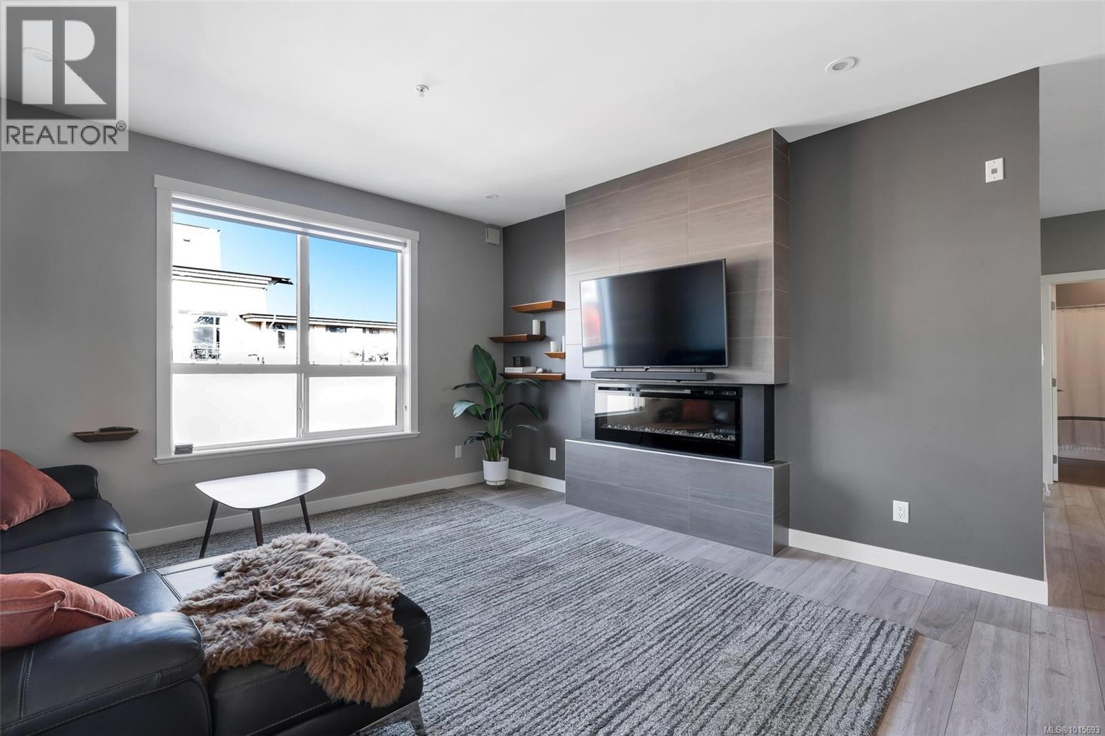 401 2783 Strathmore Road, Langford