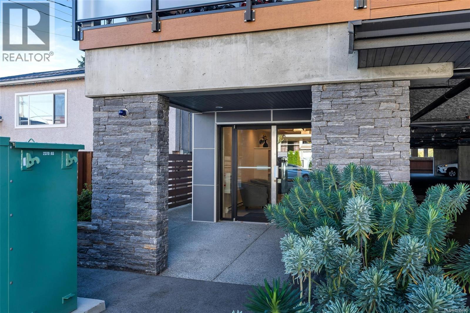 401 2783 Strathmore Road, Langford