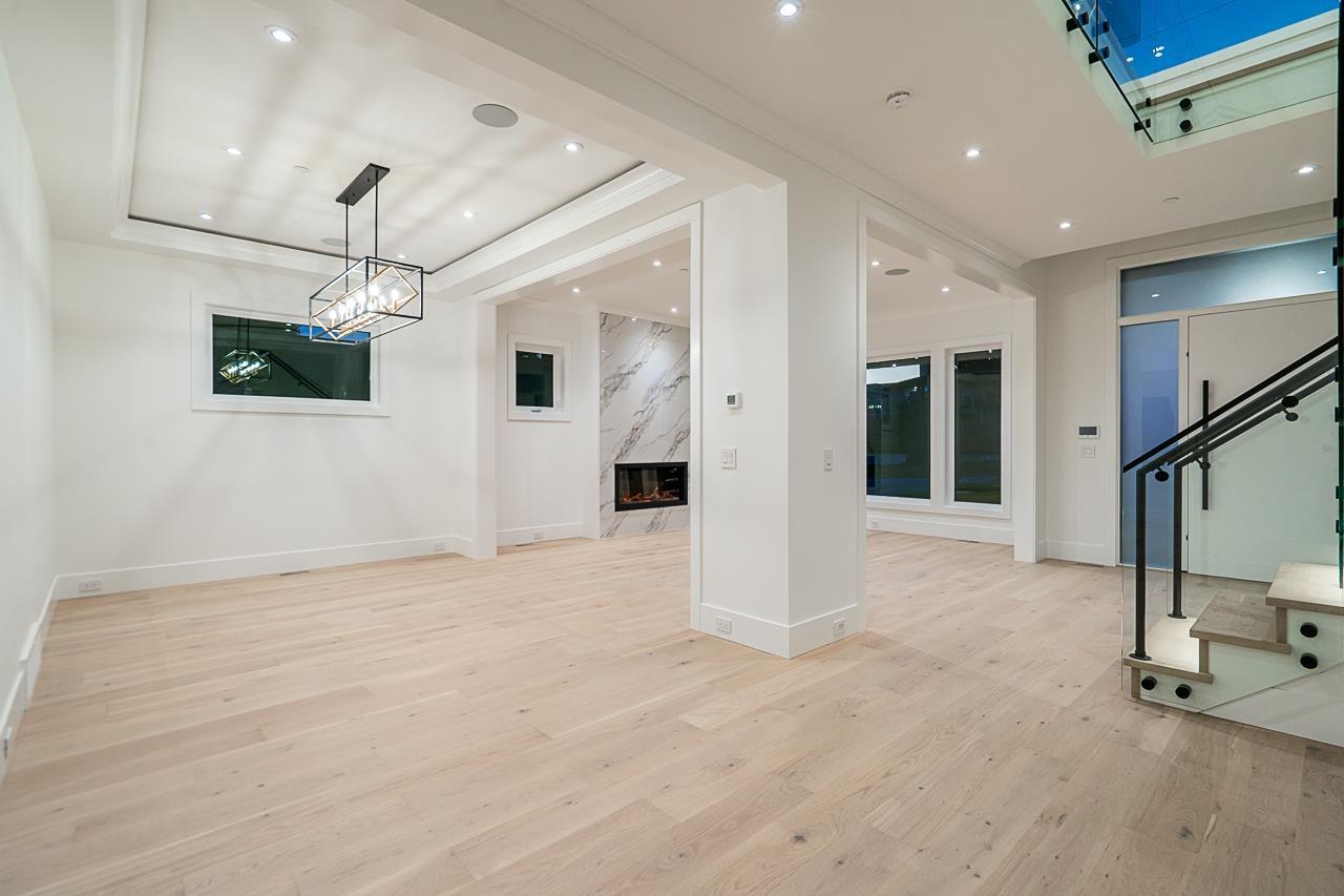 1232 PARKER STREET, White Rock