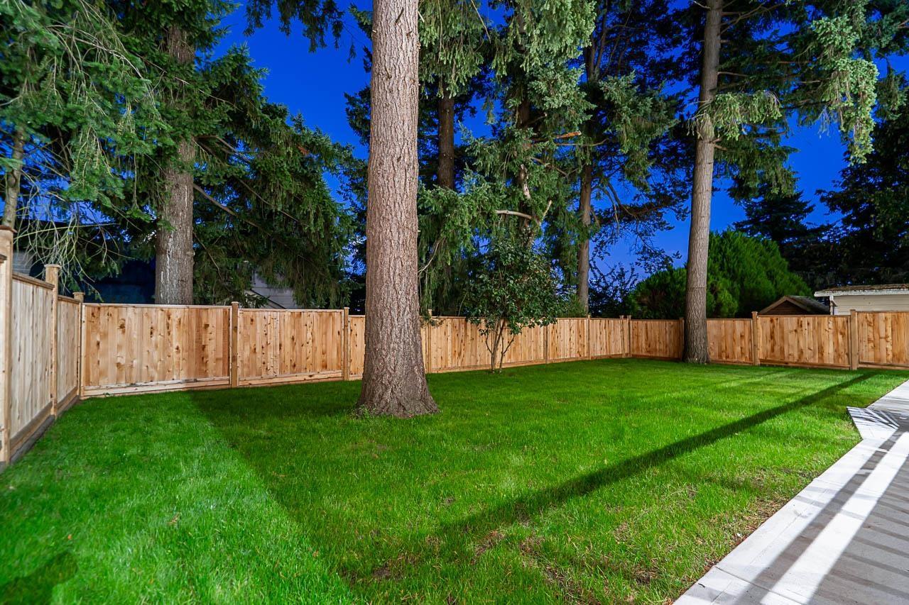 1232 PARKER STREET, White Rock