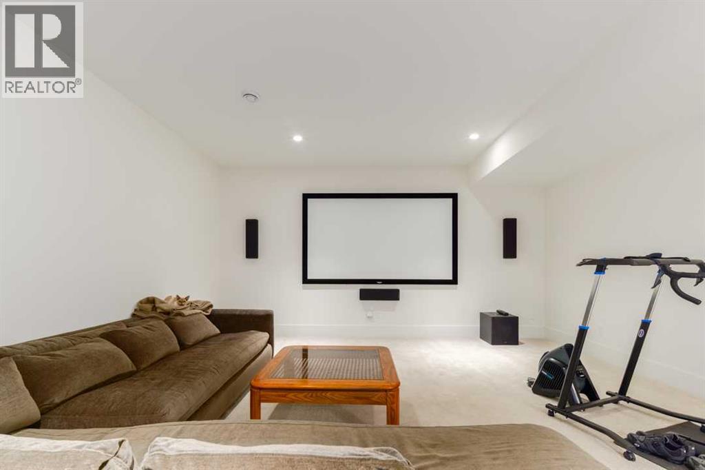 Single Family House for Sale in   Avenue SW Richmond Calgary 