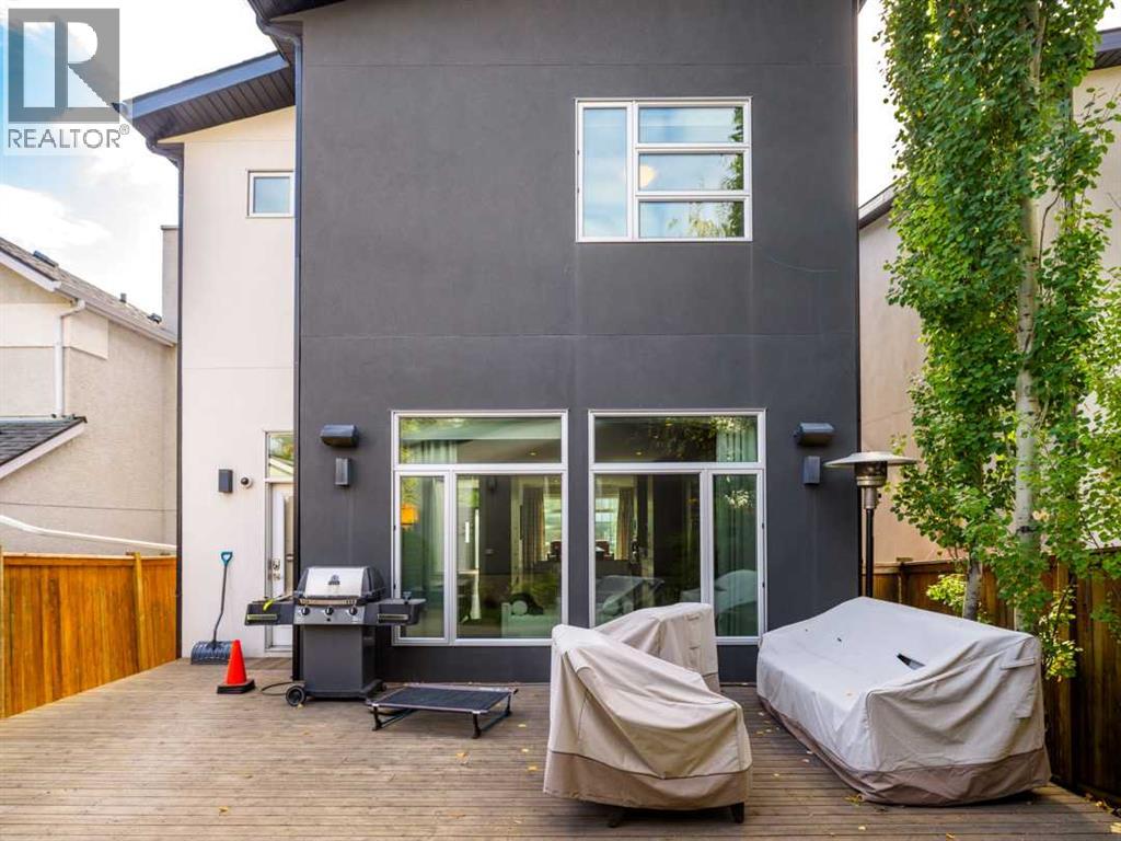 Single Family House for Sale in   Avenue SW Richmond Calgary 