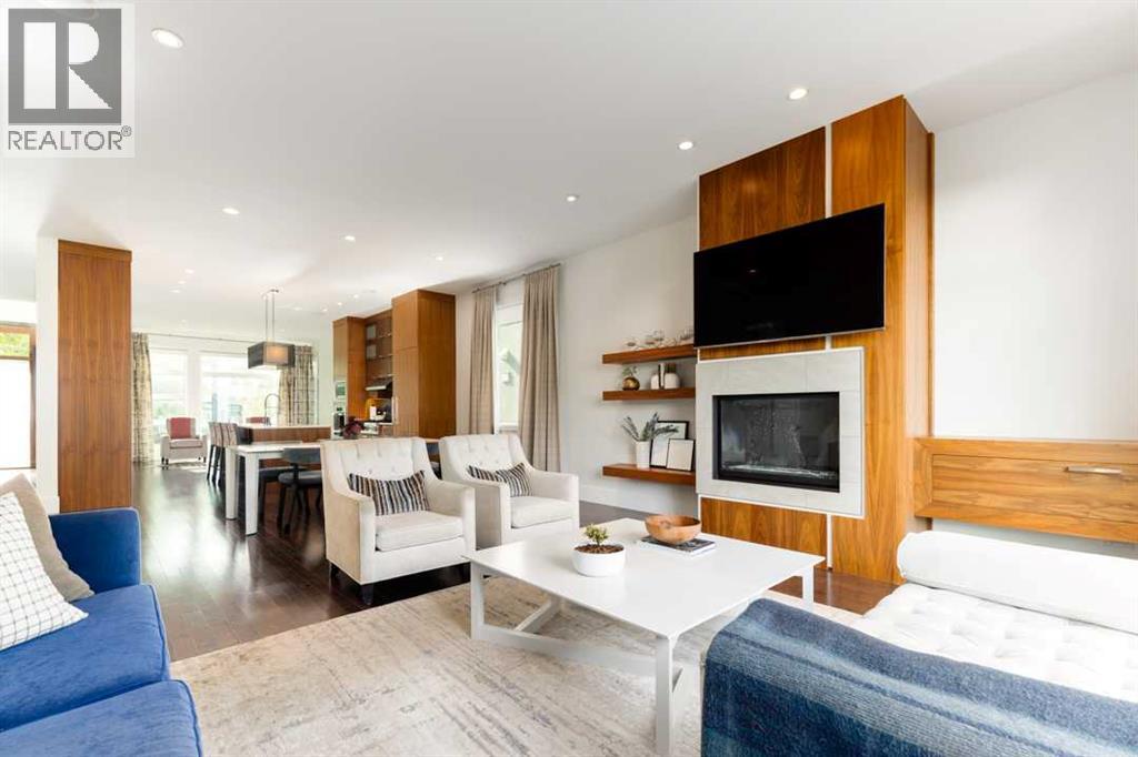 Single Family House for Sale in   Avenue SW Richmond Calgary 