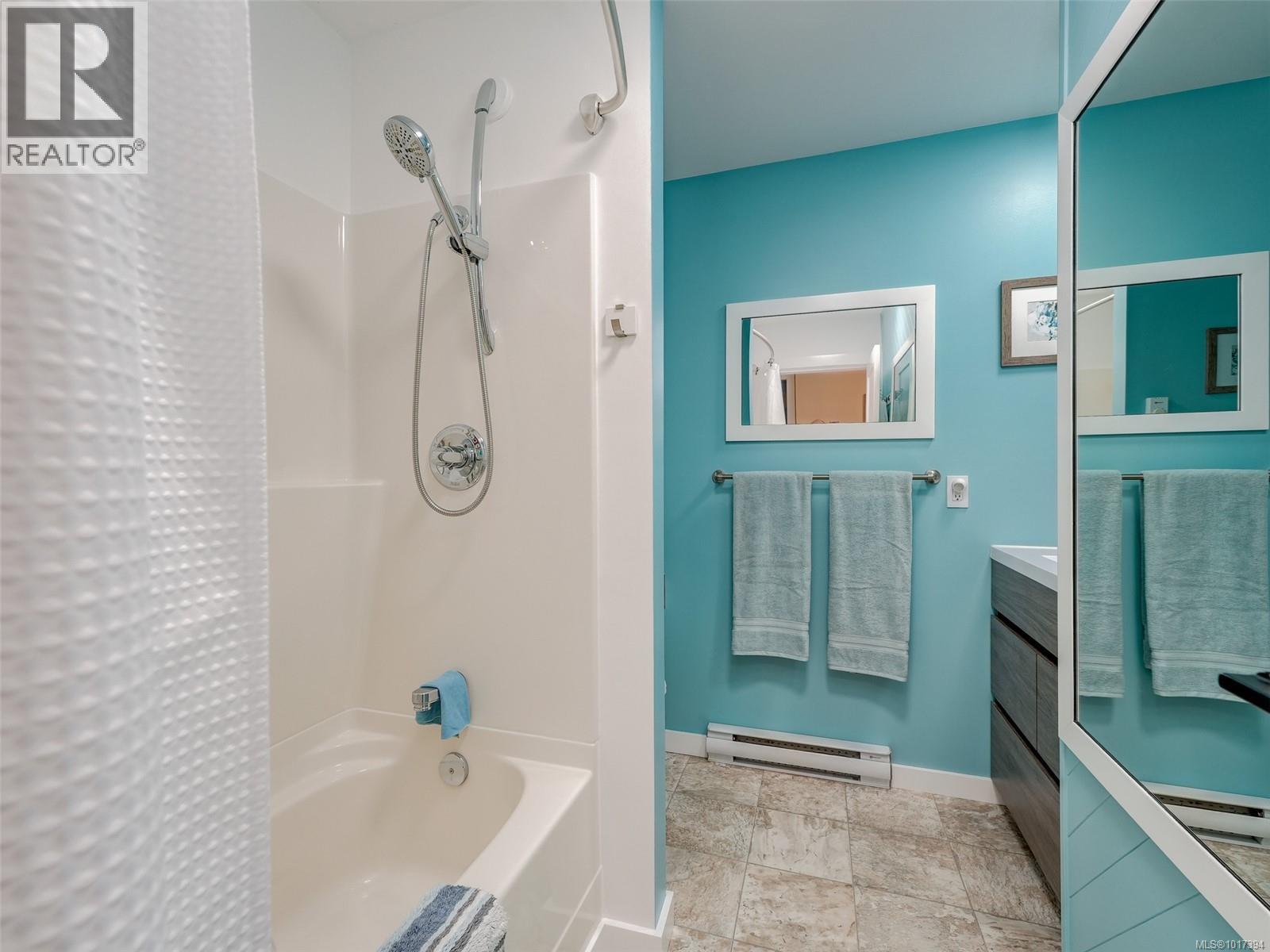  22 Falstaff Place, View Royal