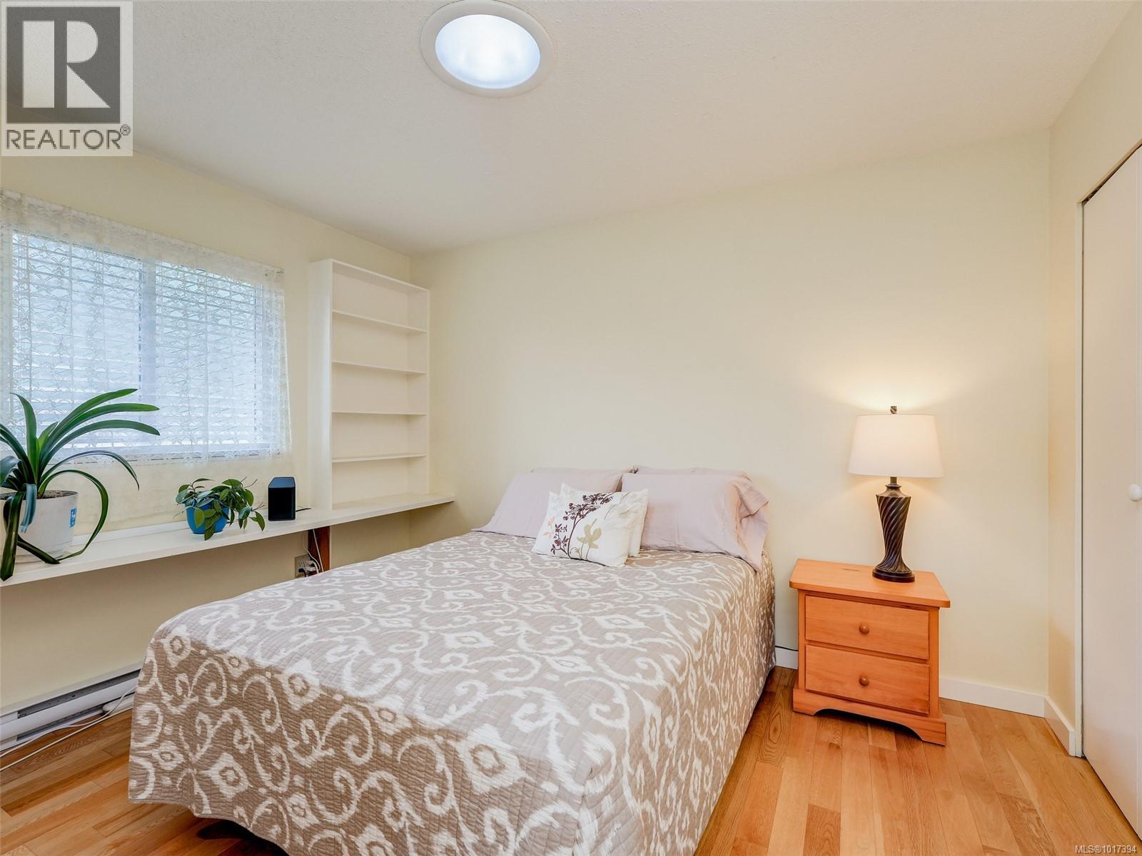  22 Falstaff Place, View Royal