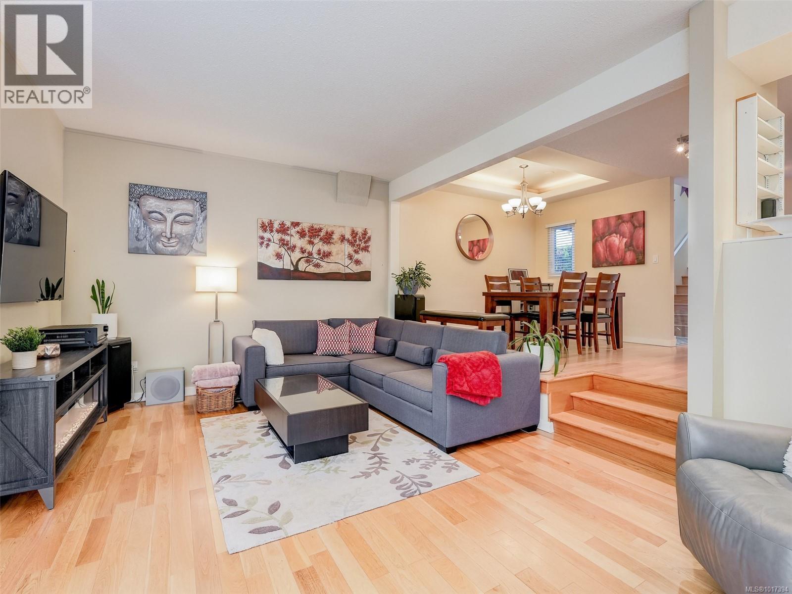  22 Falstaff Place, View Royal