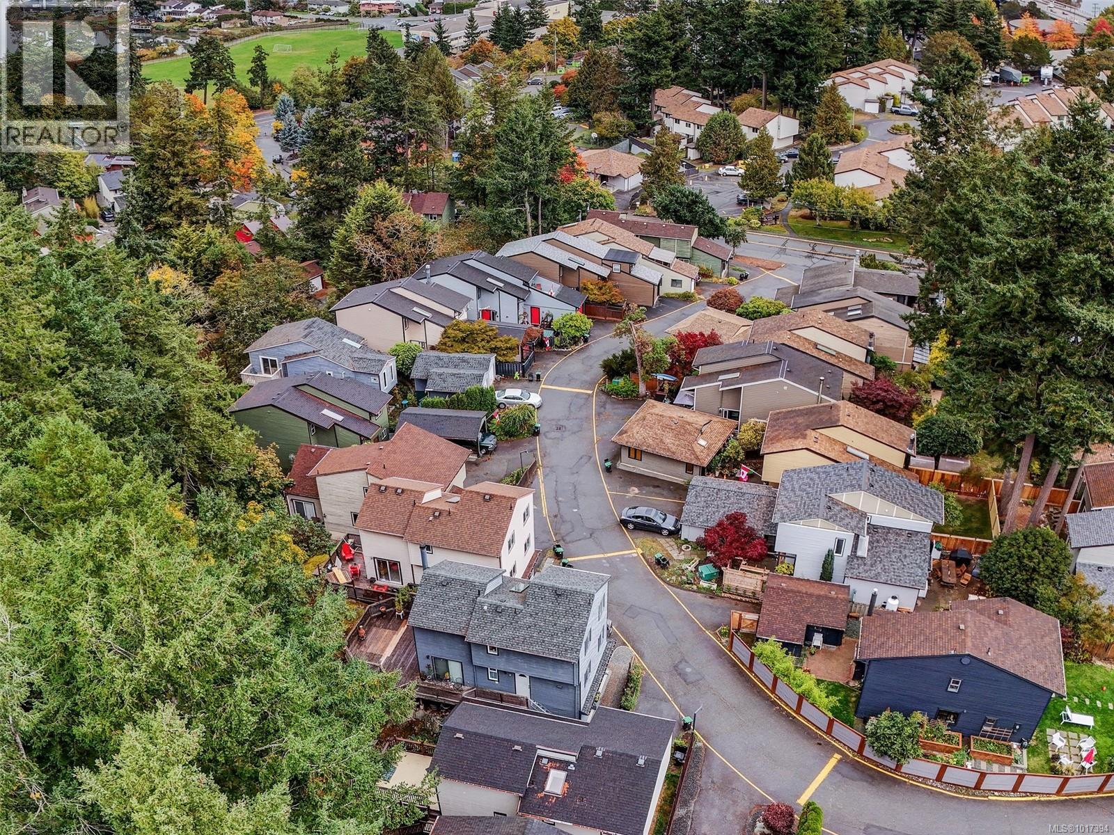  22 Falstaff Place, View Royal
