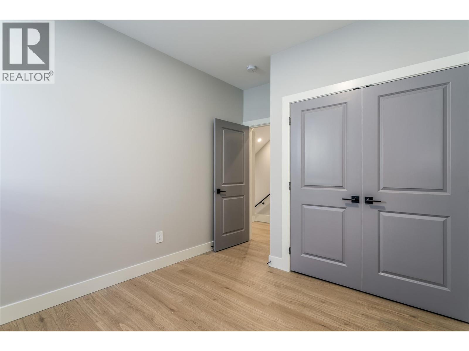 2 1916 Ethel Street, Kelowna