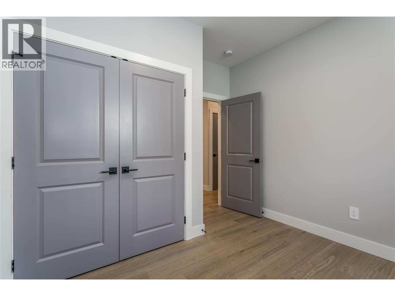 2 1916 Ethel Street, Kelowna