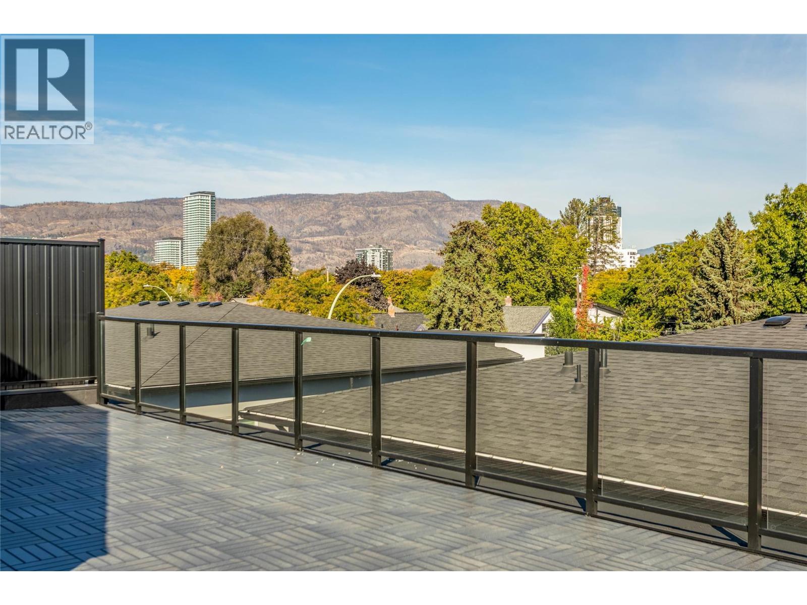 2 1916 Ethel Street, Kelowna