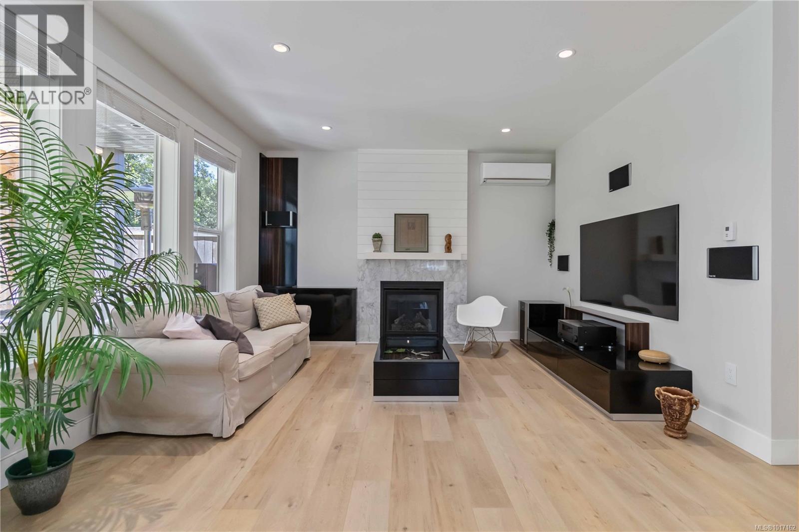 2512 West Trail Court, Sooke