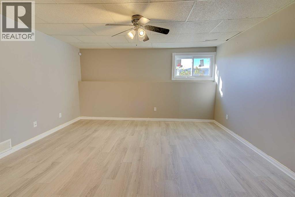 Single Family House Bungalow for Sale in   Avenue Glendale Red Deer 