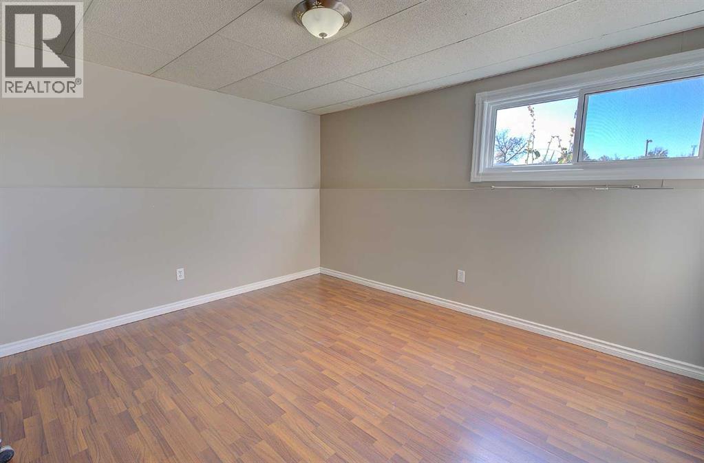 Single Family House Bungalow for Sale in   Avenue Glendale Red Deer 