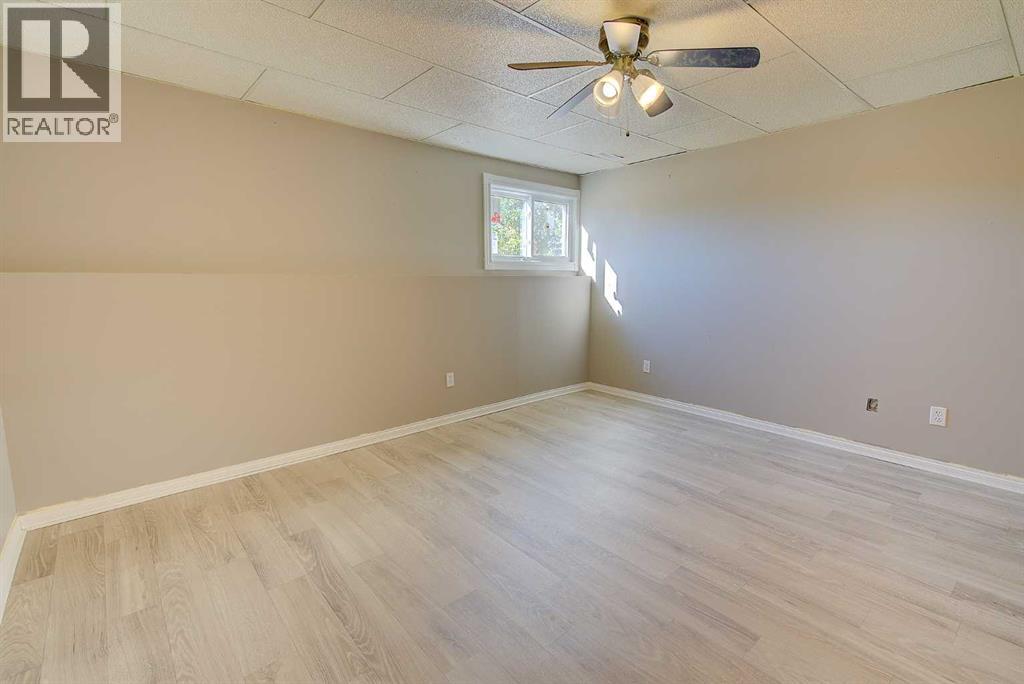 Single Family House Bungalow for Sale in   Avenue Glendale Red Deer 