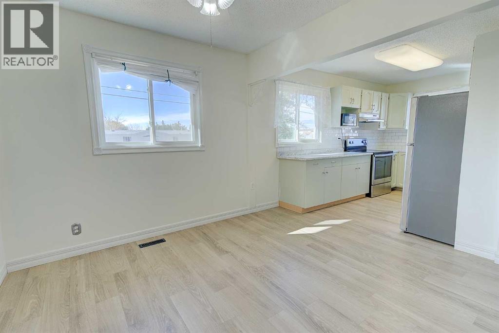 Single Family House Bungalow for Sale in   Avenue Glendale Red Deer 