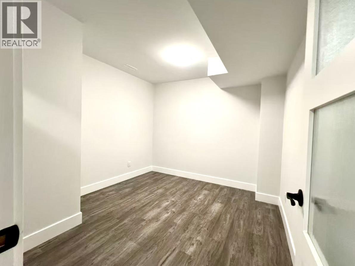 3561 SHEFFIELD AVENUE, Coquitlam