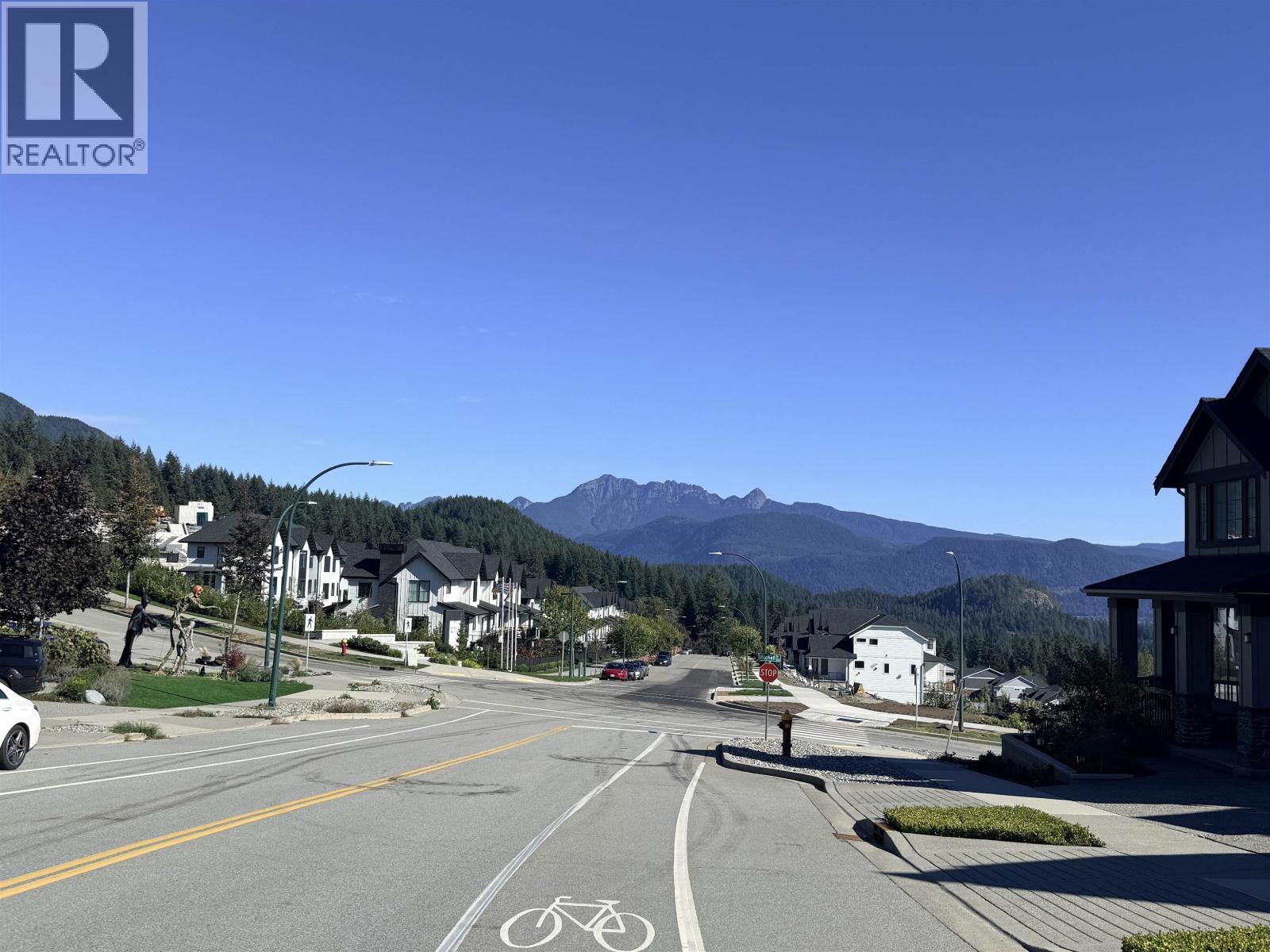 3561 SHEFFIELD AVENUE, Coquitlam