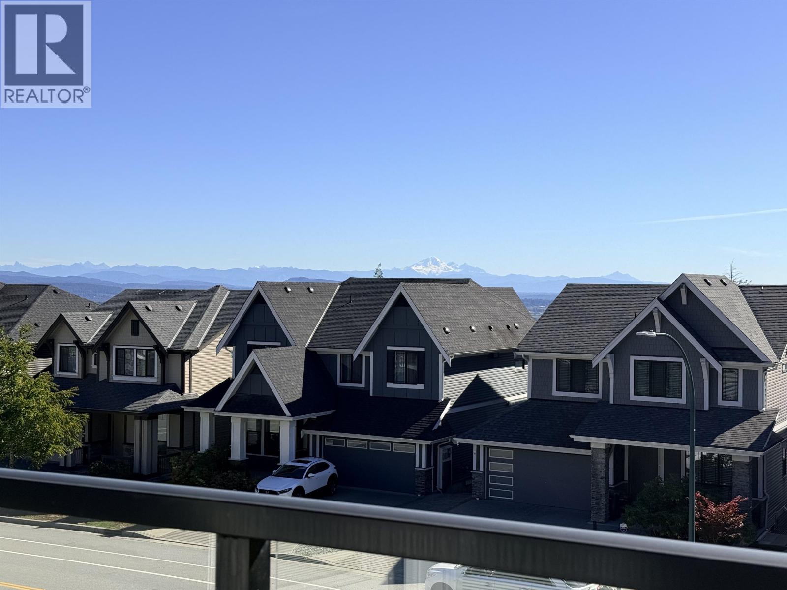 3561 SHEFFIELD AVENUE, Coquitlam