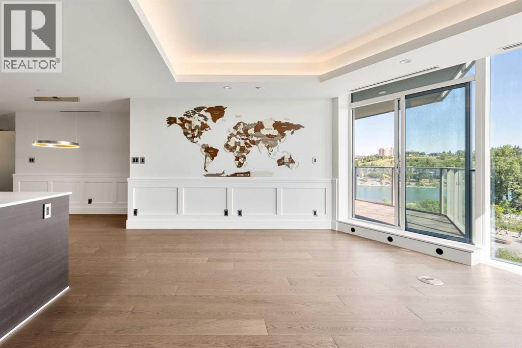 Single Family House for Sale in    Avenue SW Eau Claire Calgary 