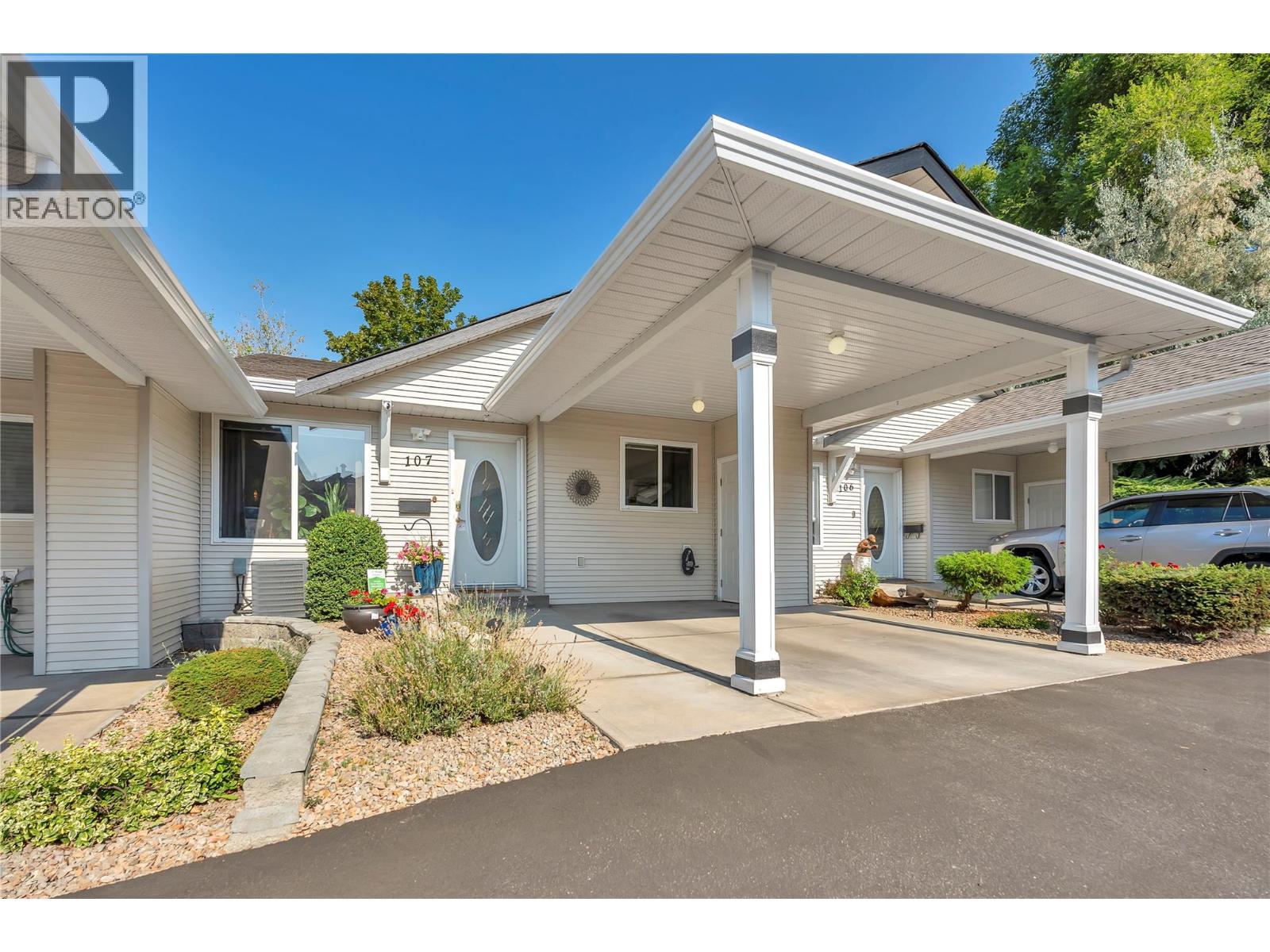 107 654 PICKERING Street, Penticton