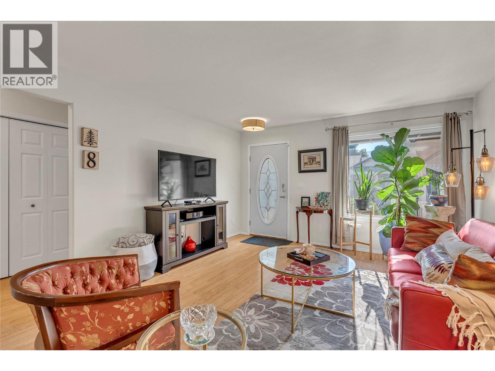 107 654 PICKERING Street, Penticton
