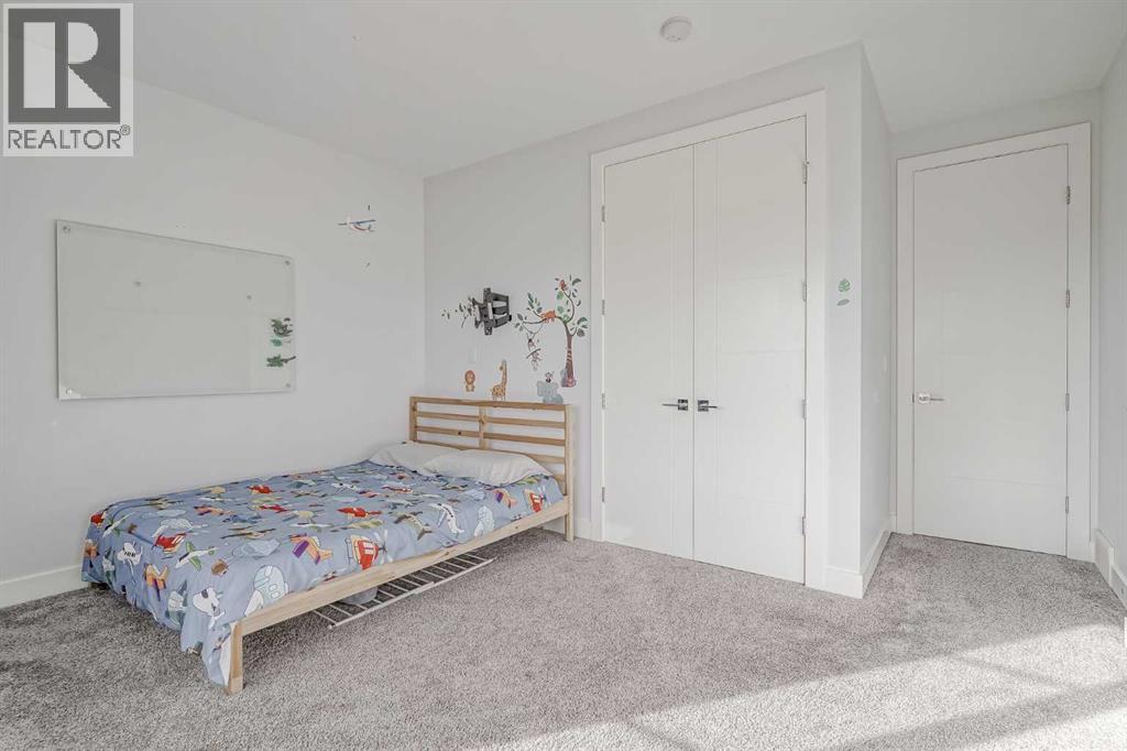 Single Family House for Sale in  A Street NE Renfrew Calgary 