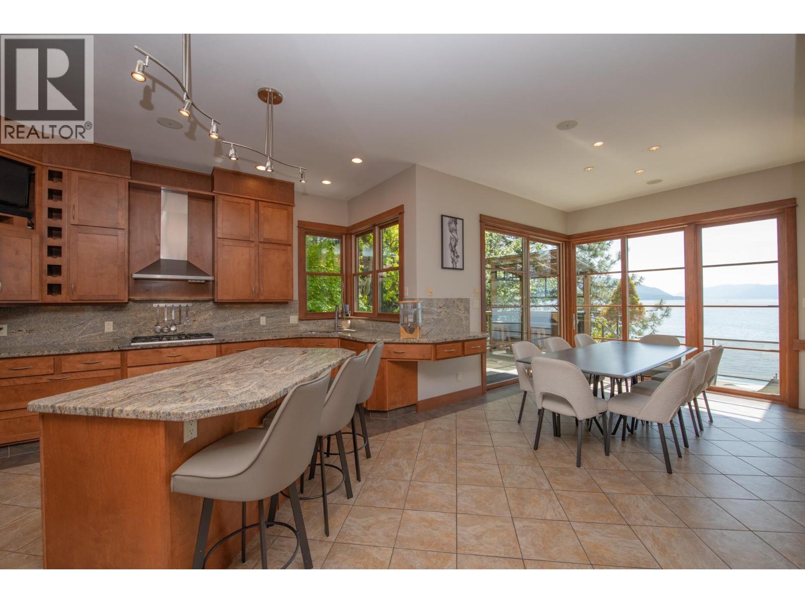 12 100 Kestrel Place, Vernon