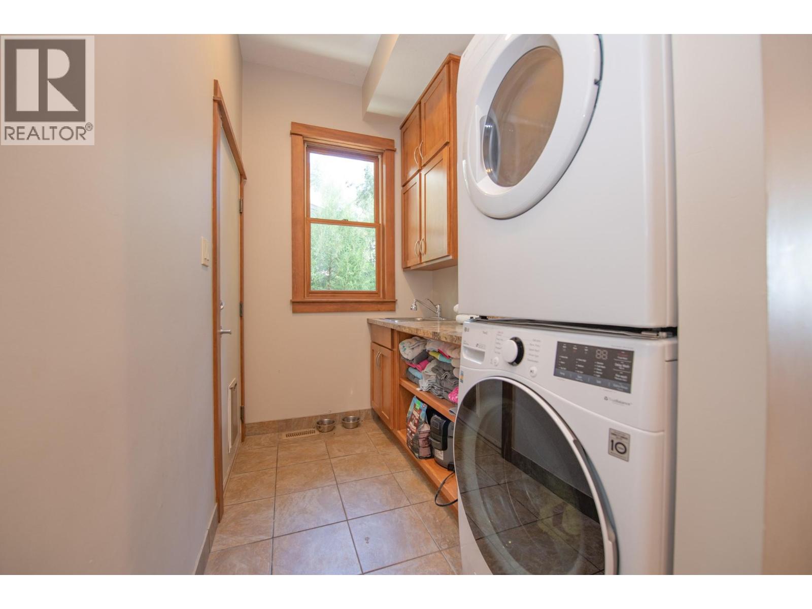 12 100 Kestrel Place, Vernon