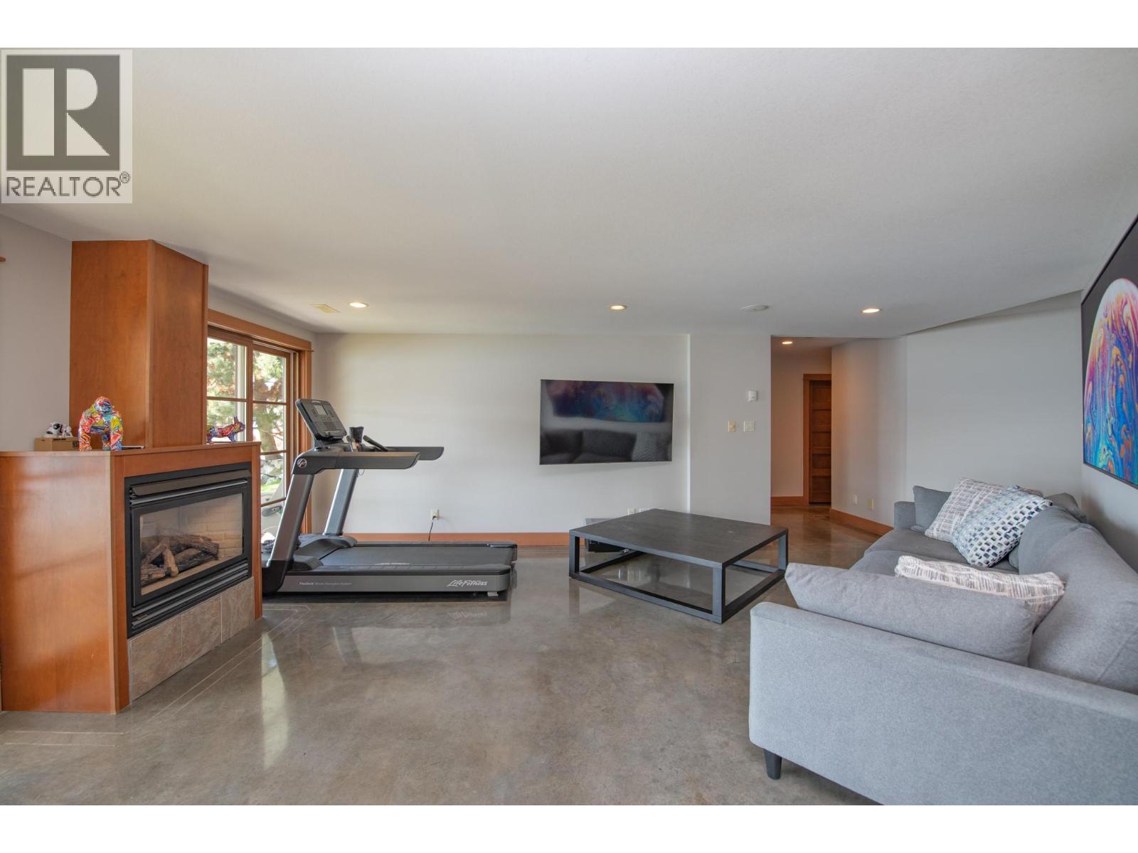 12 100 Kestrel Place, Vernon