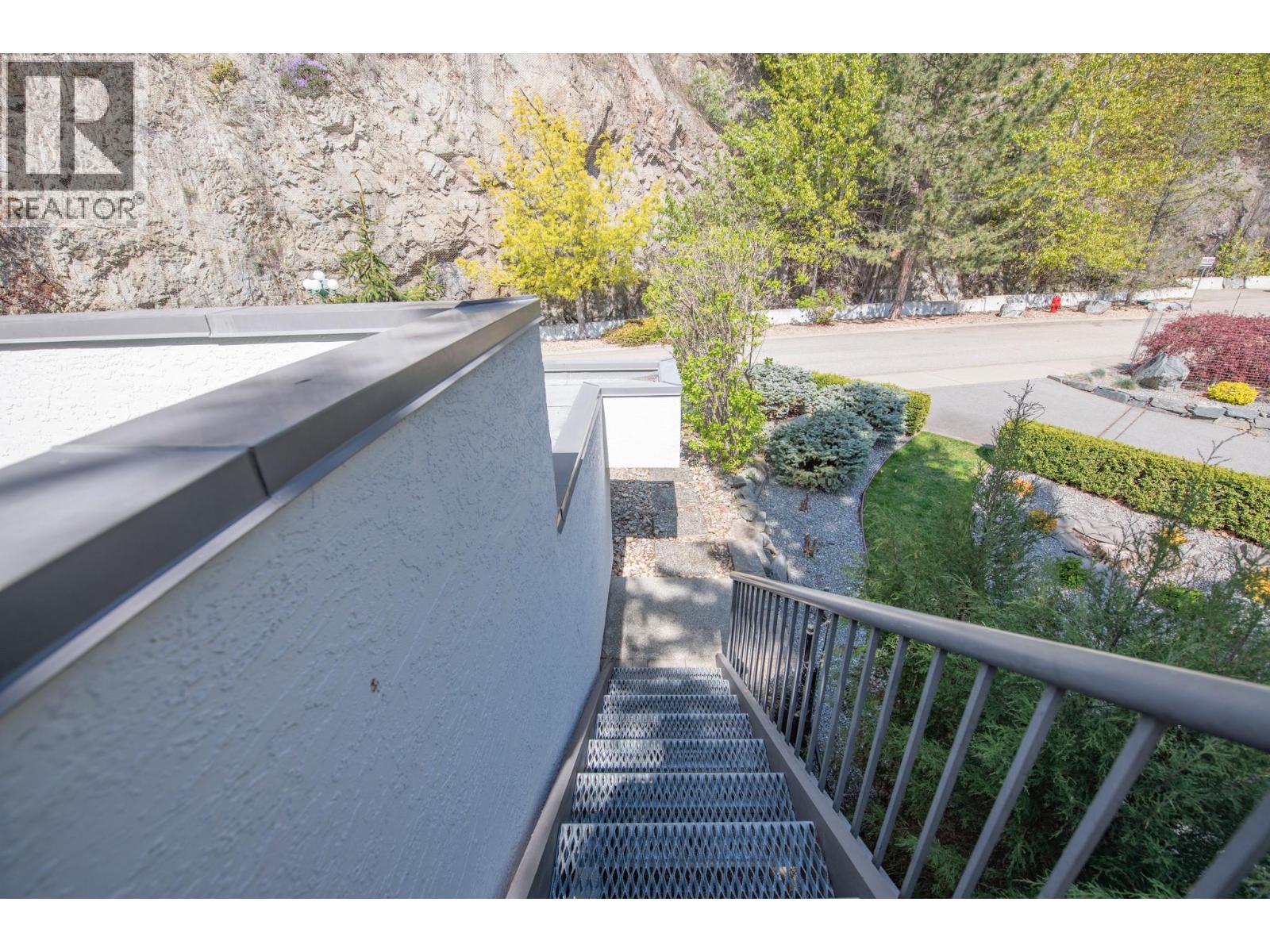 12 100 Kestrel Place, Vernon