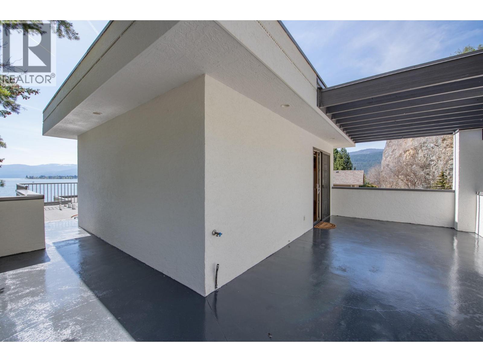 12 100 Kestrel Place, Vernon