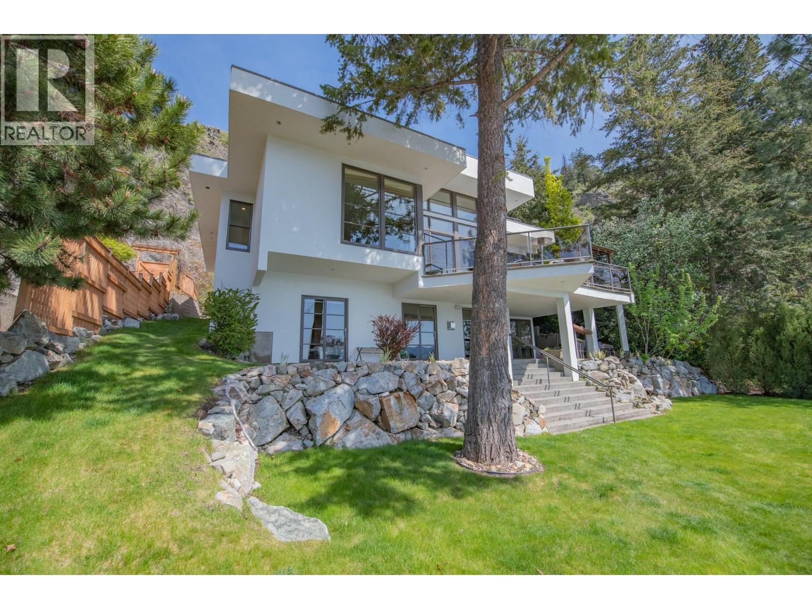 12 100 Kestrel Place, Vernon