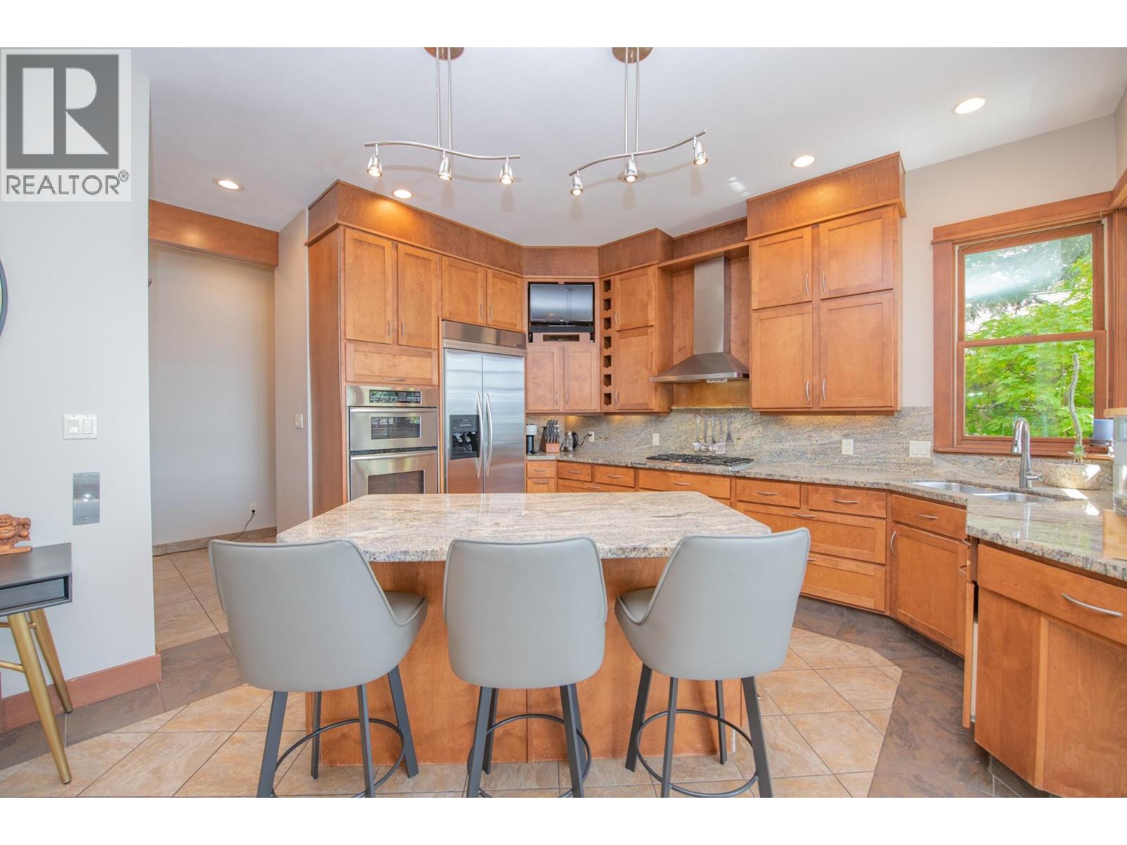 12 100 Kestrel Place, Vernon