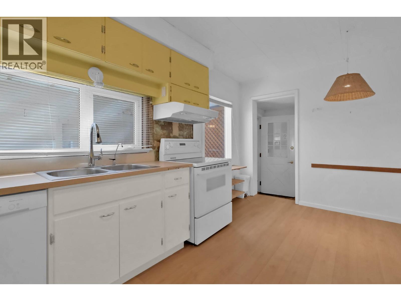  312 SCOTT Avenue, Penticton