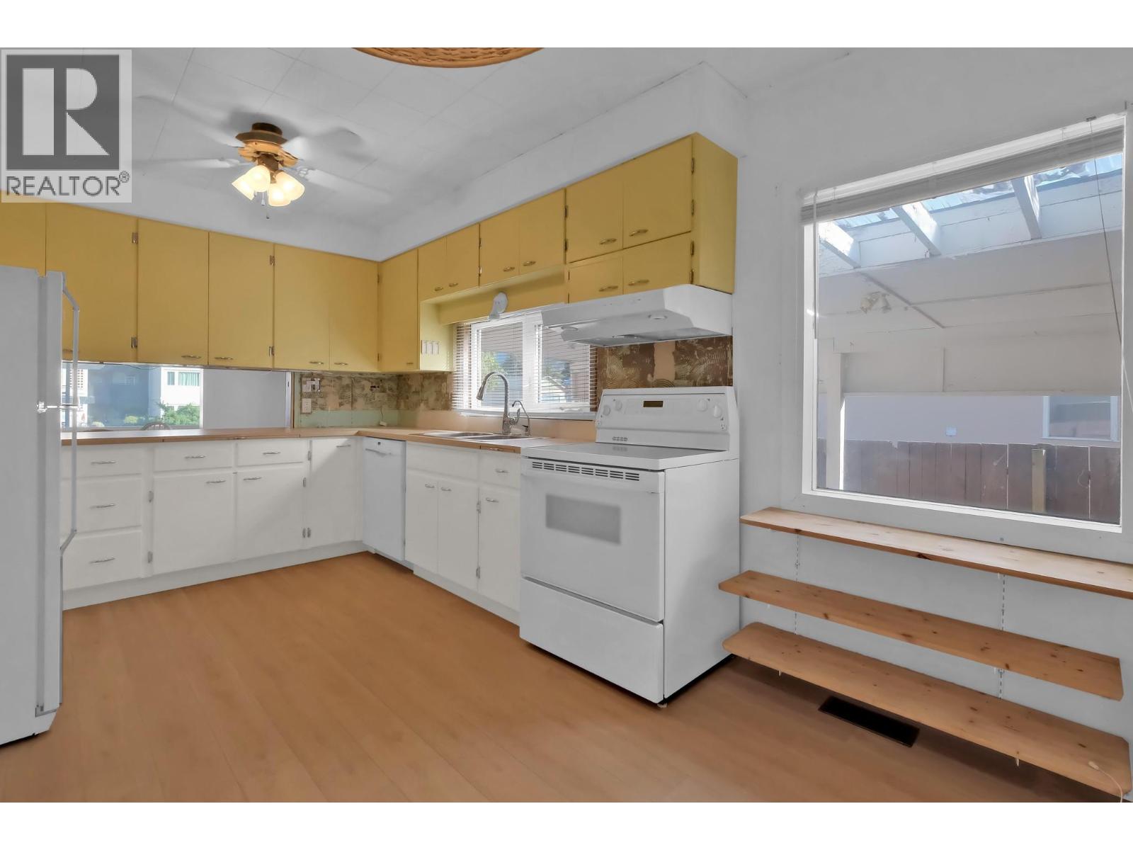  312 SCOTT Avenue, Penticton