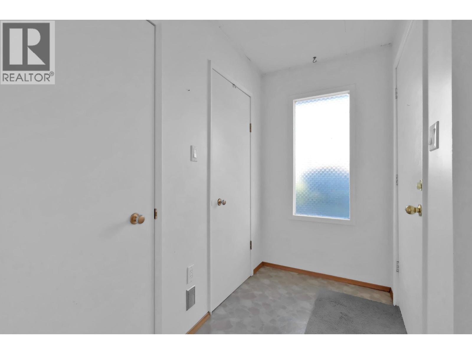  312 SCOTT Avenue, Penticton