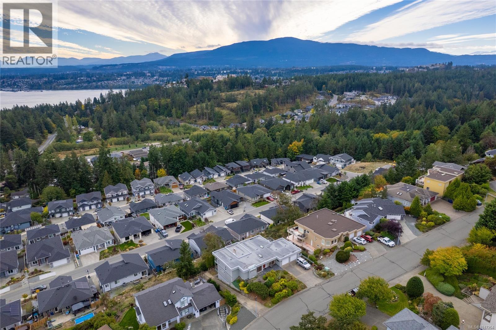 3656 Glen Oaks Dr, Nanaimo