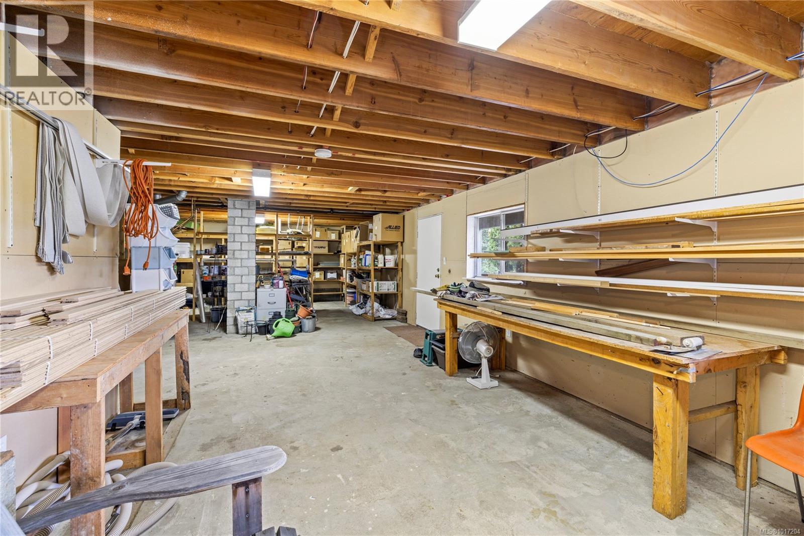 3656 Glen Oaks Dr, Nanaimo